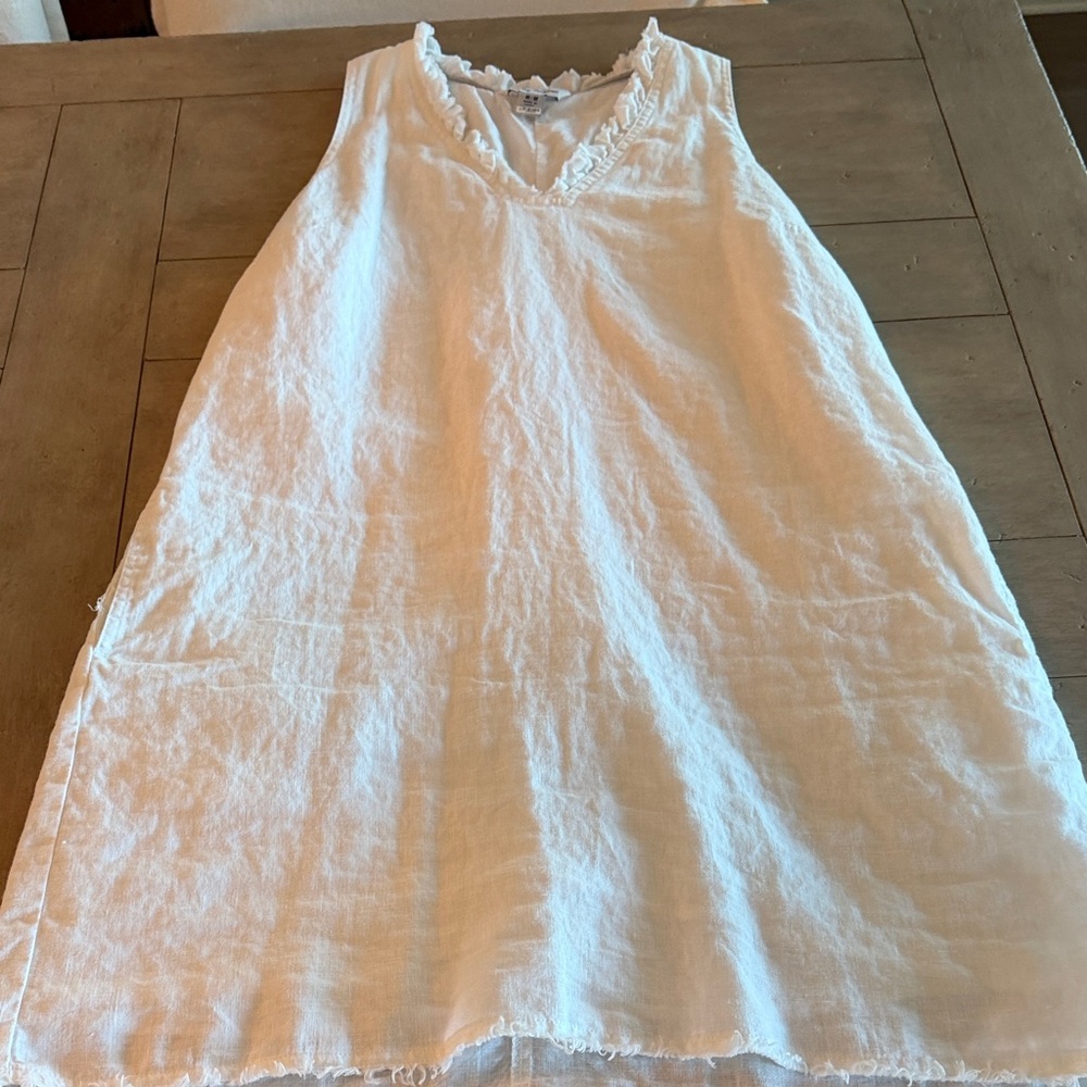 Tommy Bahama White Ruffled sundress
